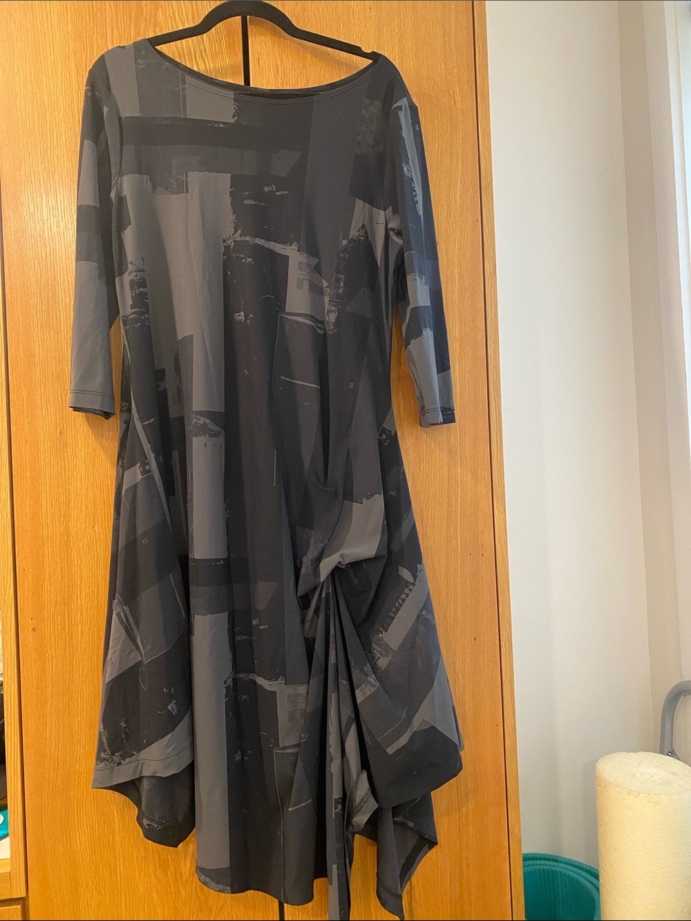 Porto Asymmetrical Risa Black & Charcoal Patterned Women's Dress